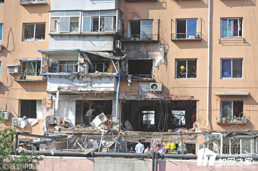 沈陽市某住宅樓突發爆炸事件，災后的安全鑒定應該怎么處理？