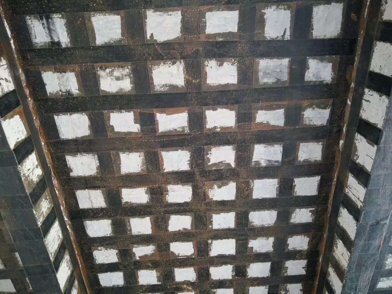 代運(yùn)營(yíng)，術(shù)業(yè)有專攻，可以聊一下，不行讓他們代運(yùn)營(yíng)也可以.jpg